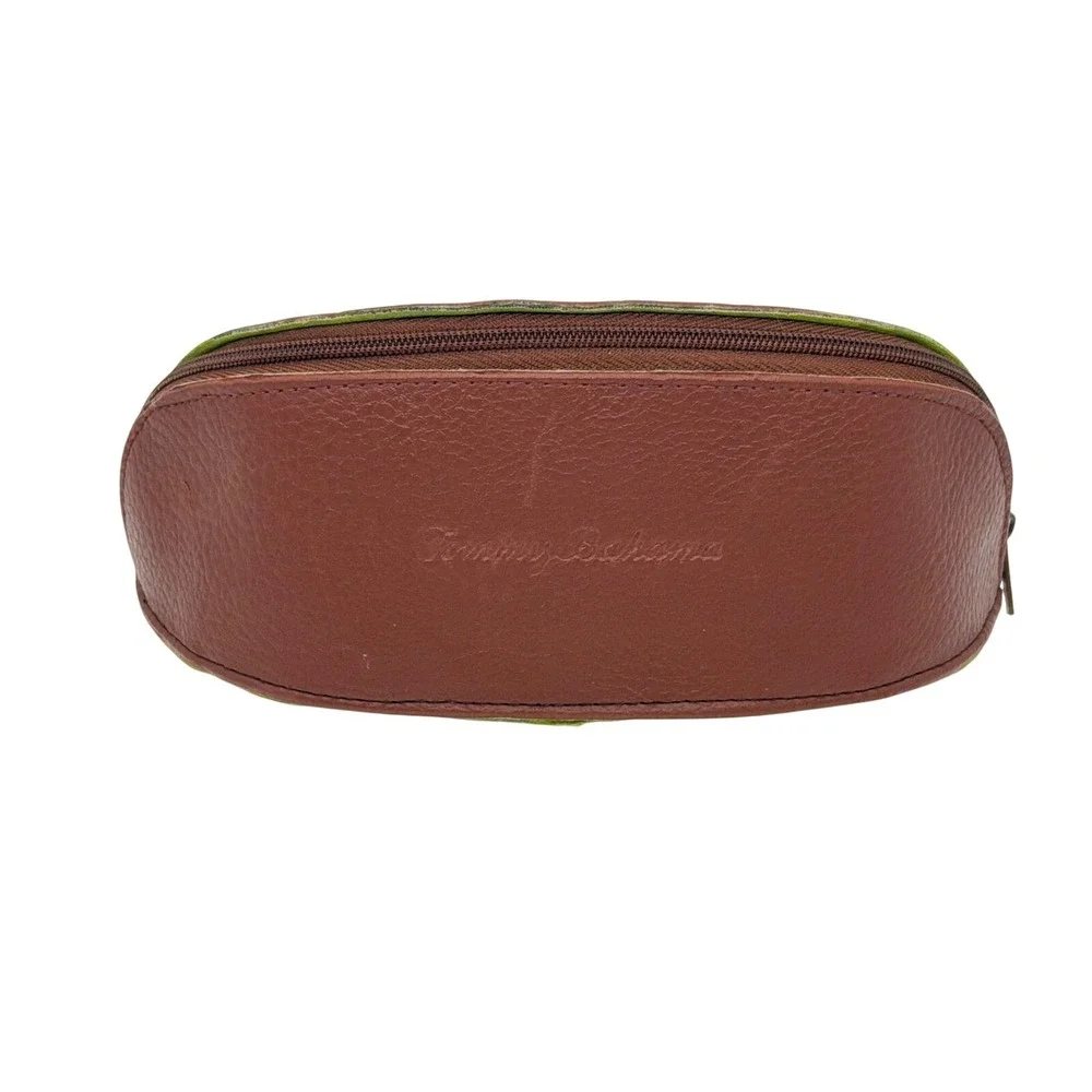 Tommy Bahama Brown Leather Zip Eyeglass Case Green‎ Lined